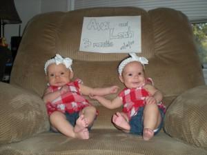 One Mom’s Story: Amber and her Twins Ava and Leah